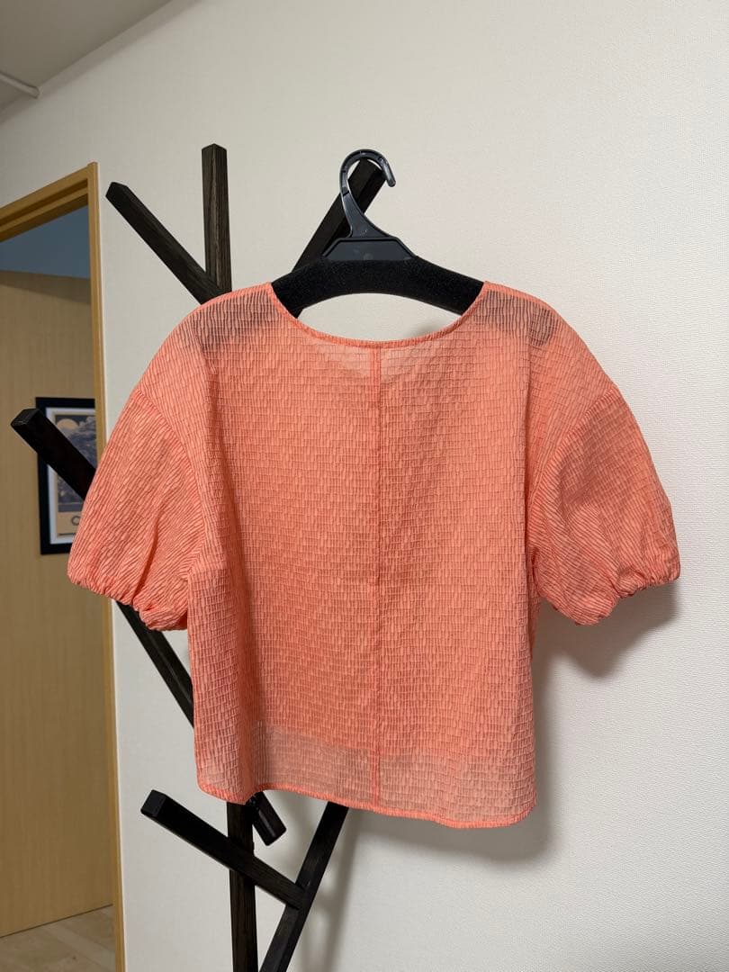 パフスリーブ ブラウス　ルーニー　lounie