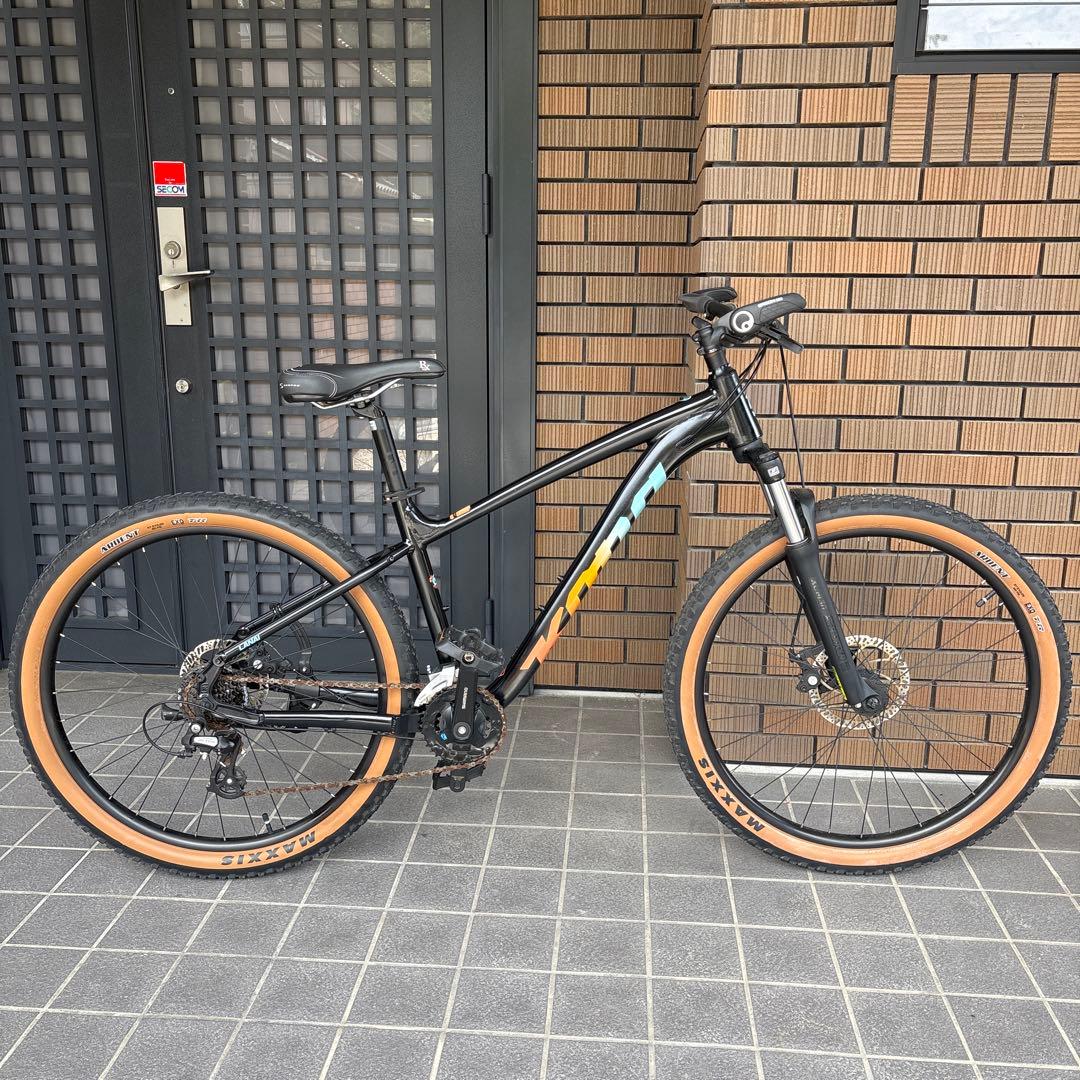 I*R様 コナーマウンテンバイク美品　送料込み。