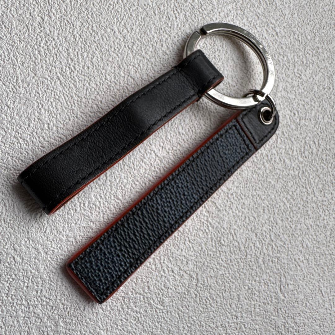 LOUIS VUITTON Keyring ヴィトンキーホルダー　M67776
