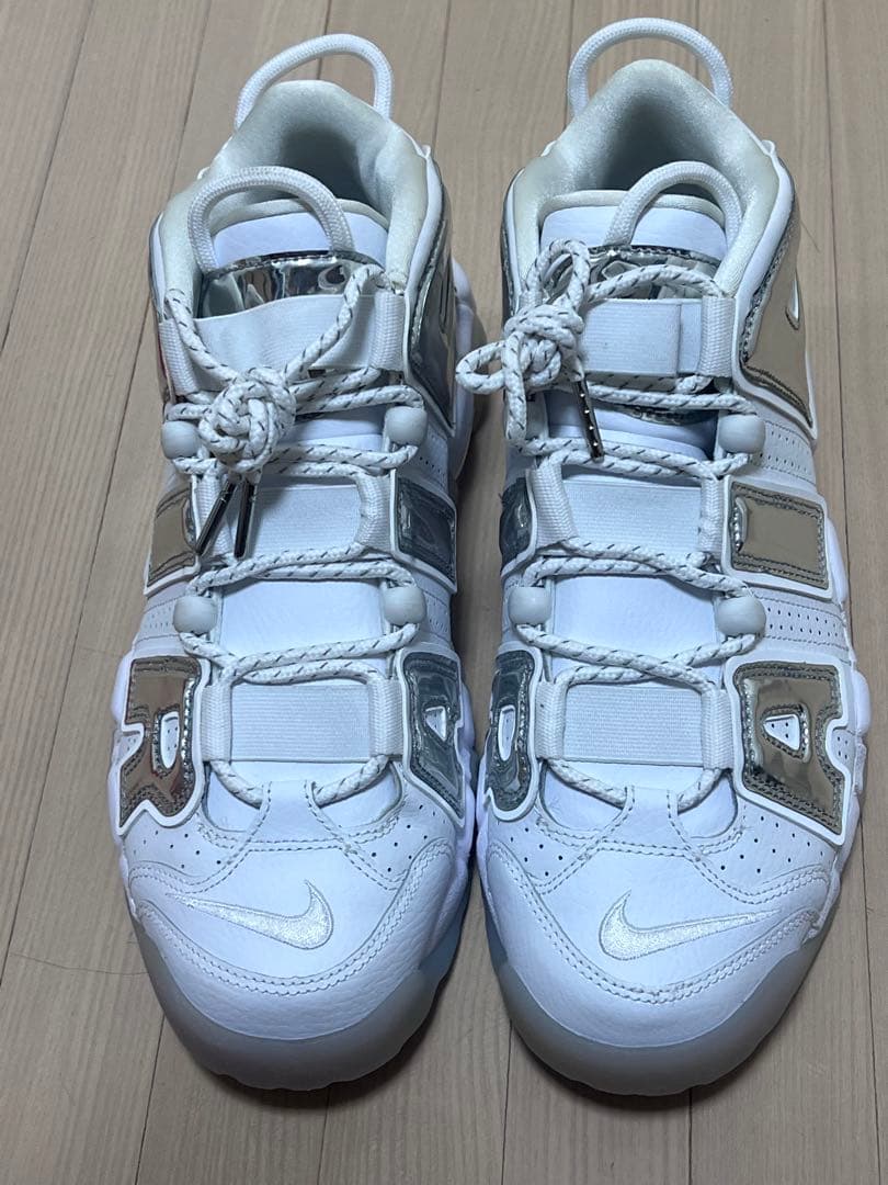 Nike Air More Uptempo ホワイト/クローム