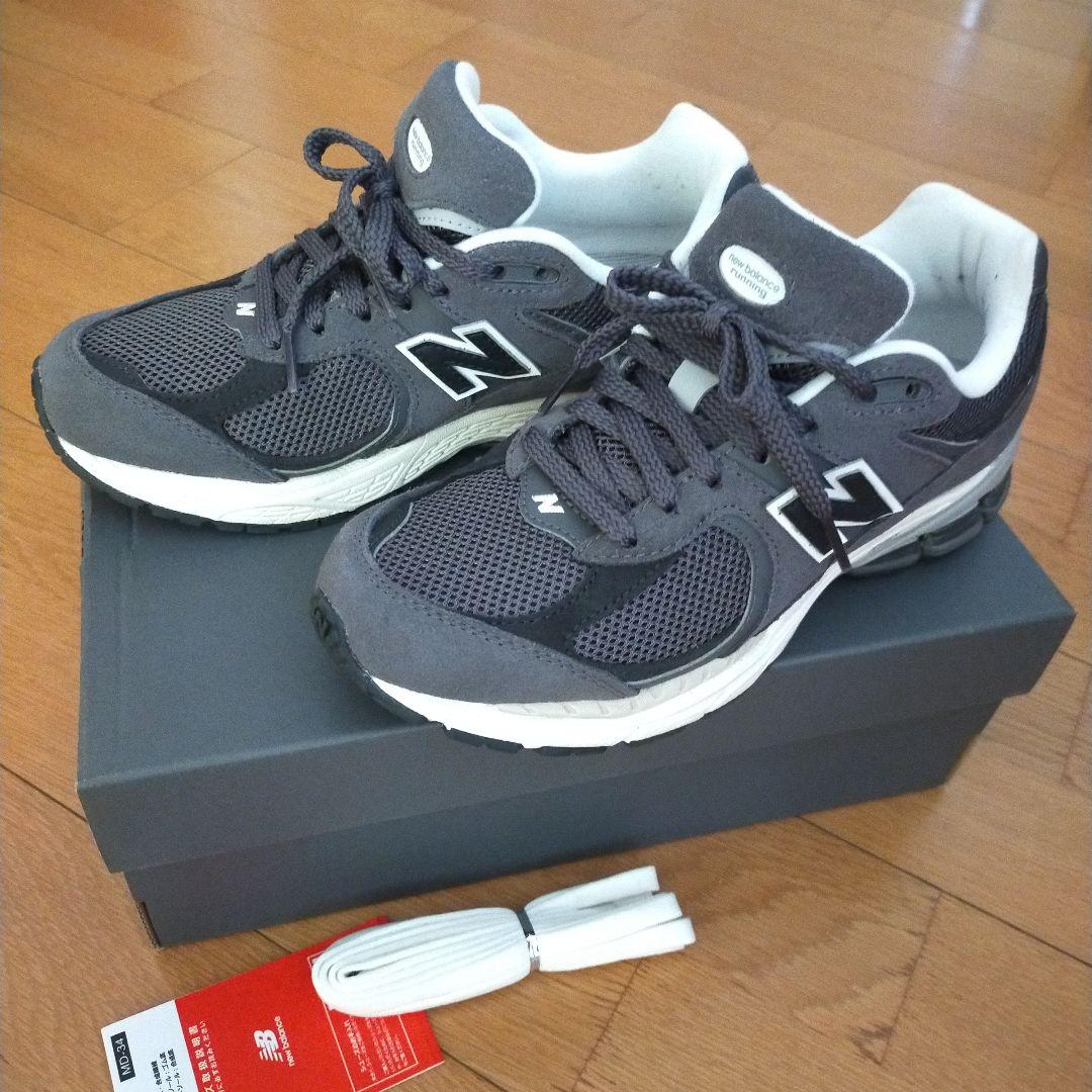 値引　ニューバランス2002R 新品　グレー23cm スニーカー