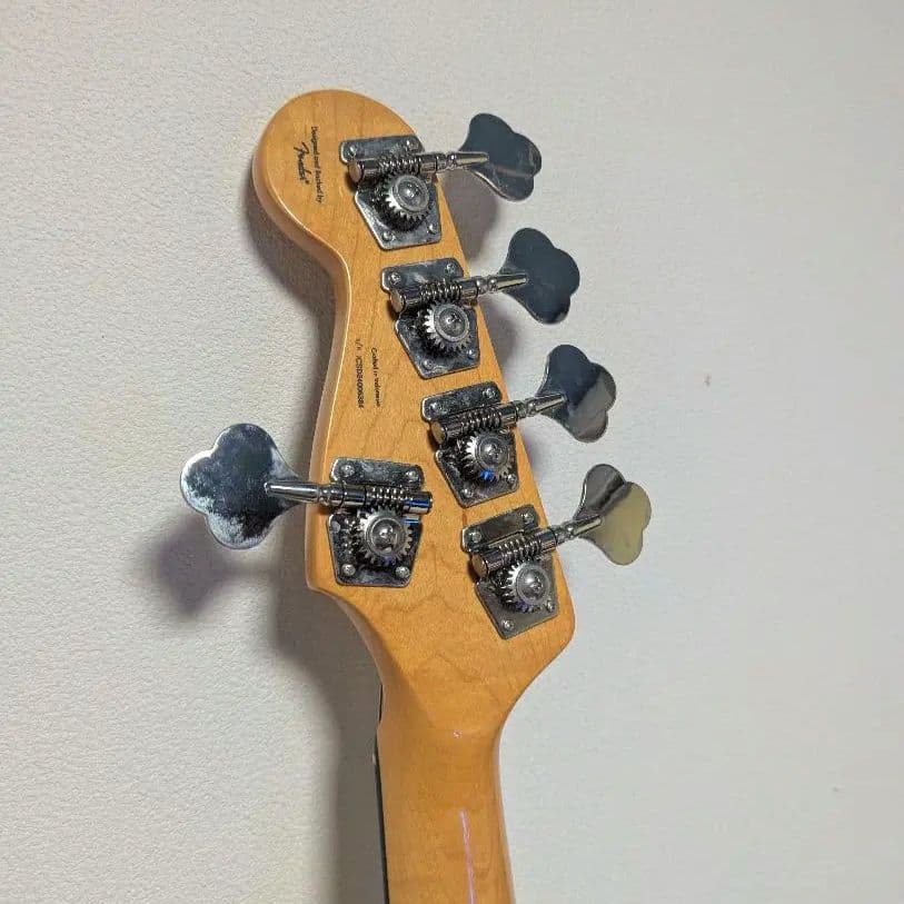 5弦 Squier classic vibe 70's Jazz Bass