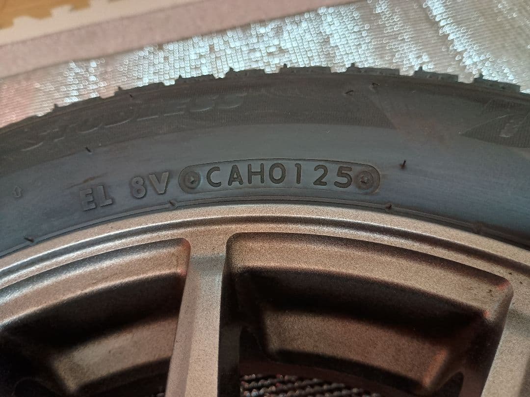 ゆー①25年製BLIZZAK VRX2 スタッドレス 155/65R14