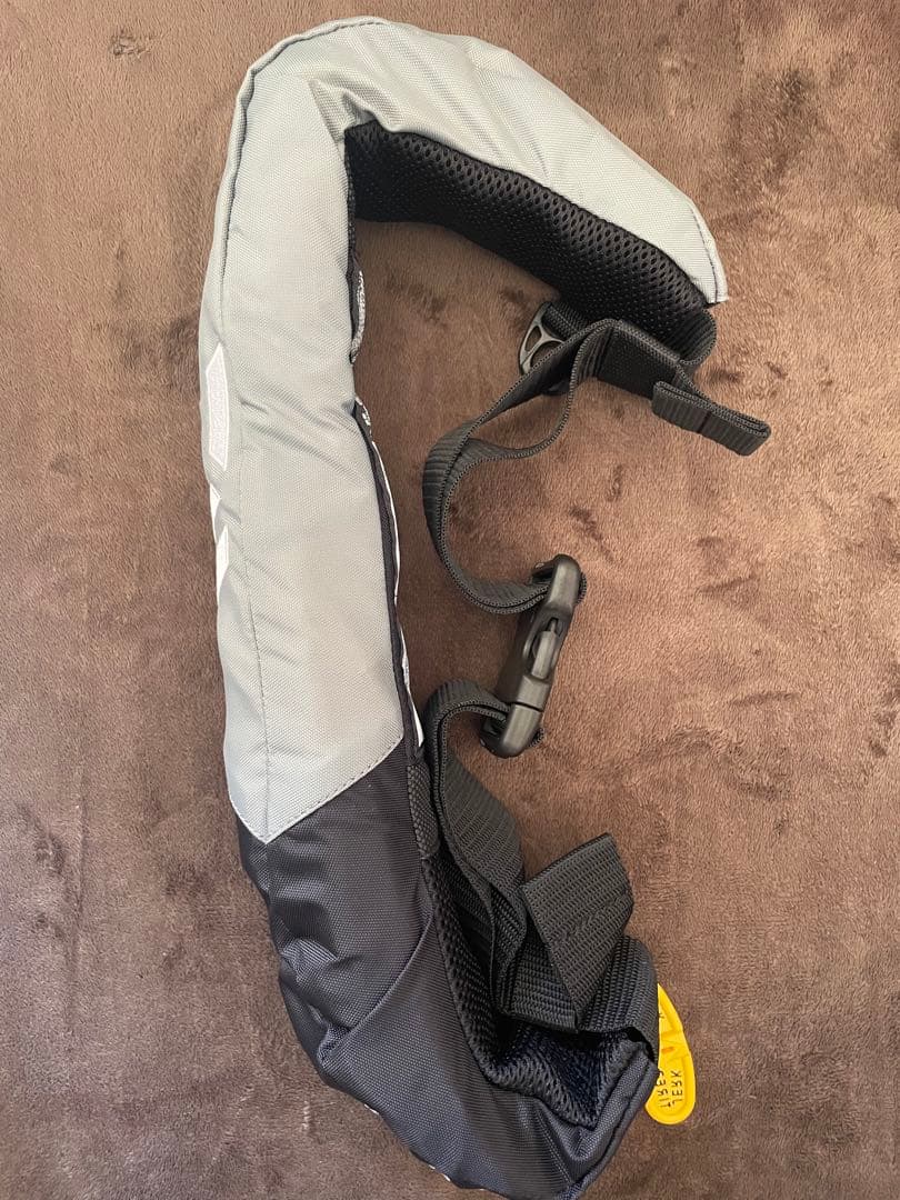 ダイワ　Daiwa オートインフレータブルライフジャケット　2個ＳＥＴ