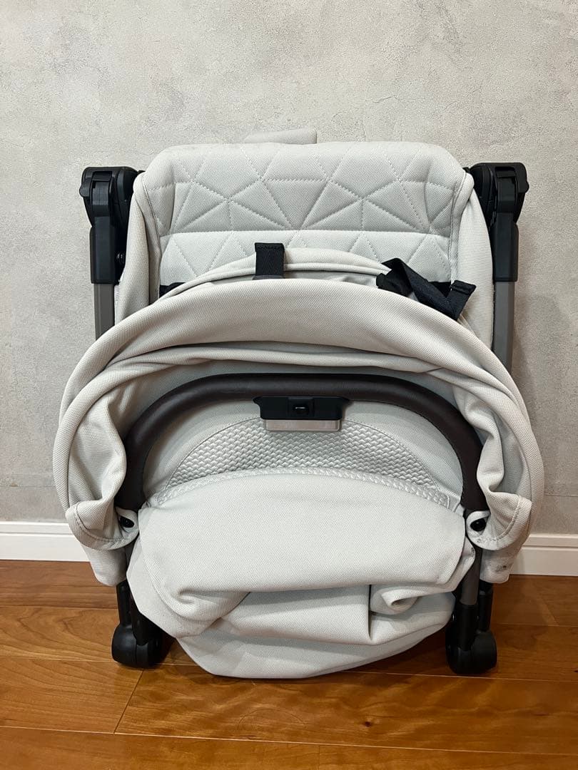 シルバークロス　CLIC ベビーカー　AB