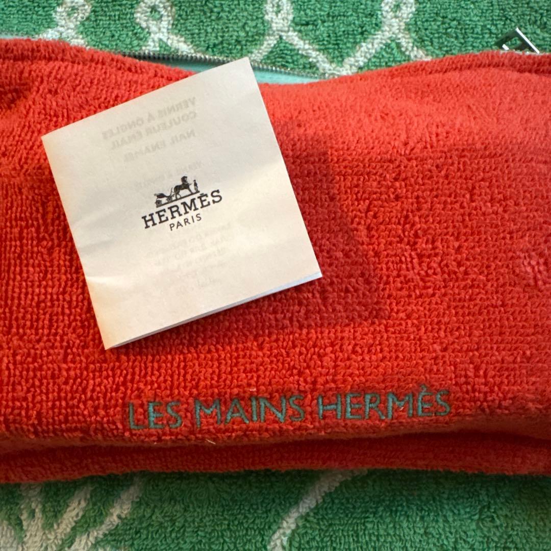 LE MAINS HERMES ネイルカラー 3本　ポーチ　セット