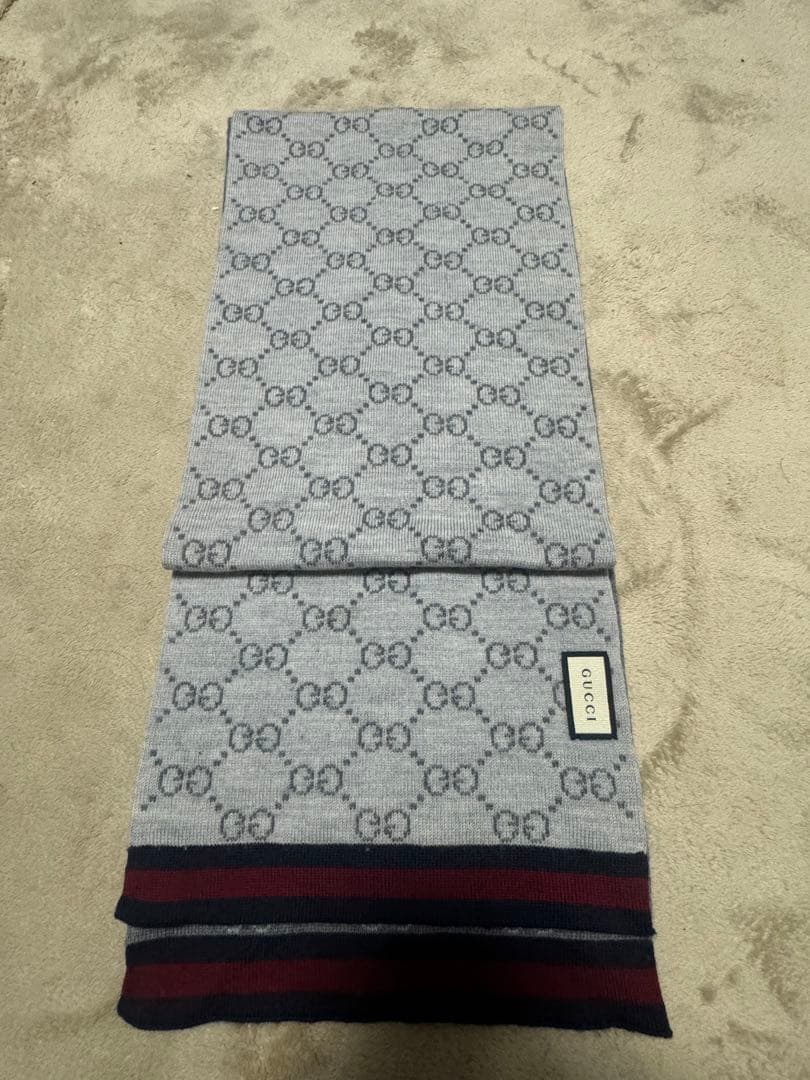 美品　GGパターンウィンタースカーフ　Gucci グッチ
