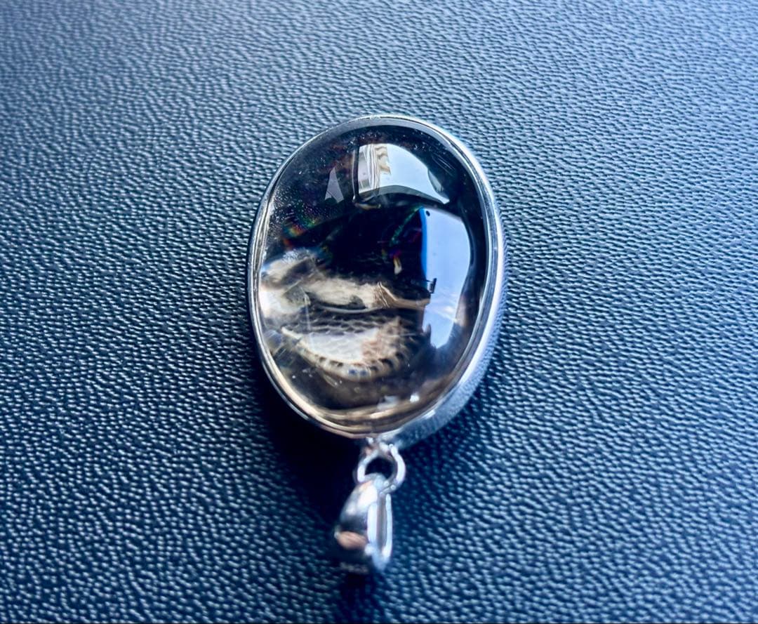 究極品質　永遠の愛を願う水晶の究極形態　虹のスモーキーマスターウラルレムリアン