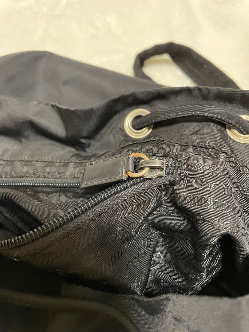 プラダ ナイロンリュックサック（イタリア直営店購入）