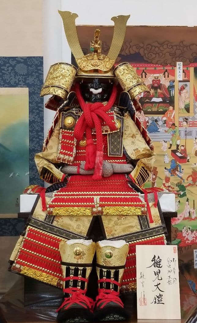 五月人形　稚児大鎧