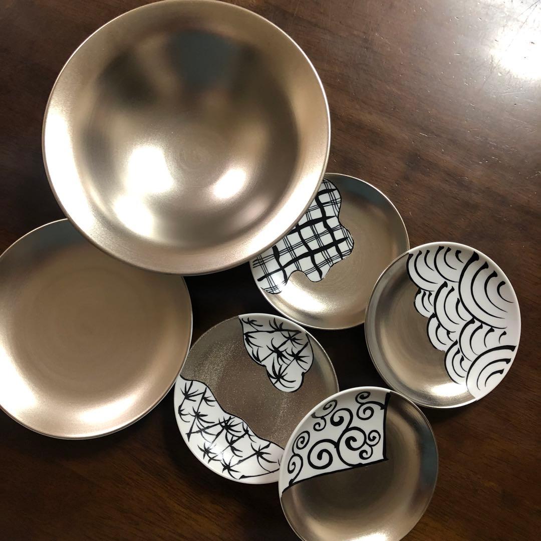 アリタポーセリンラボJAPAN プラチナ中盛皿、銘々皿「繁栄」四枚　新品