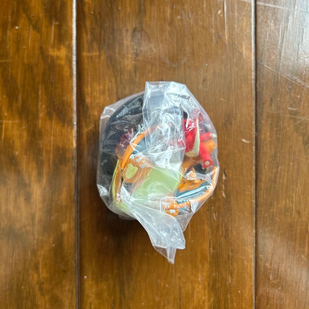 立体ポケモン図鑑　ヒトカゲ リザード リザードン