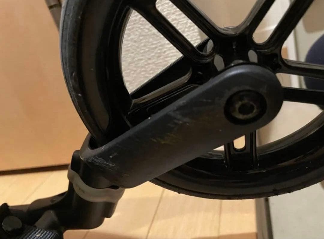 サイベックス　メリオカーボン2023モデル シーシェルベージュ両対面式コンパクト