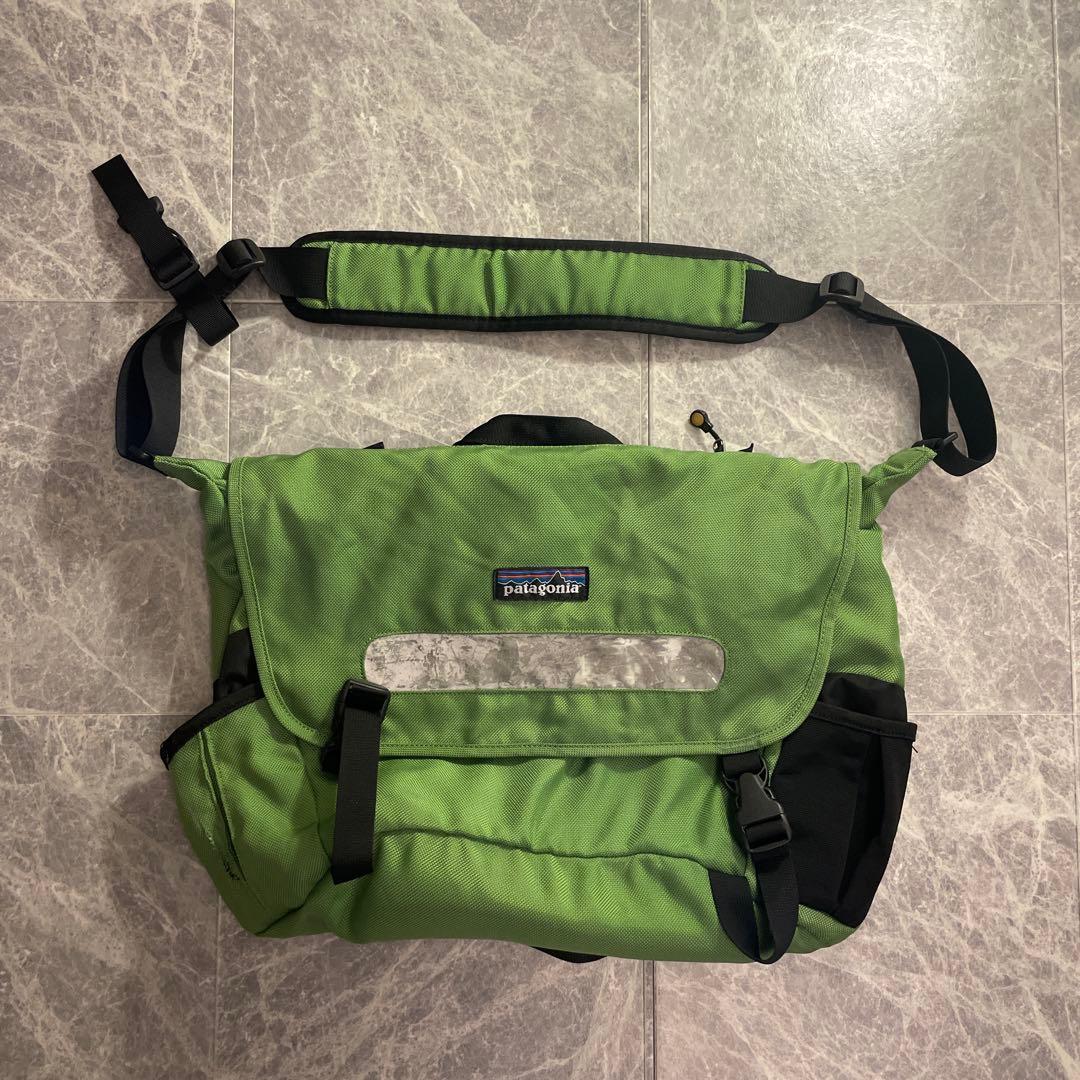 00s パタゴニア　ショルダーバッグ　ハーフマス　メッセンジャー