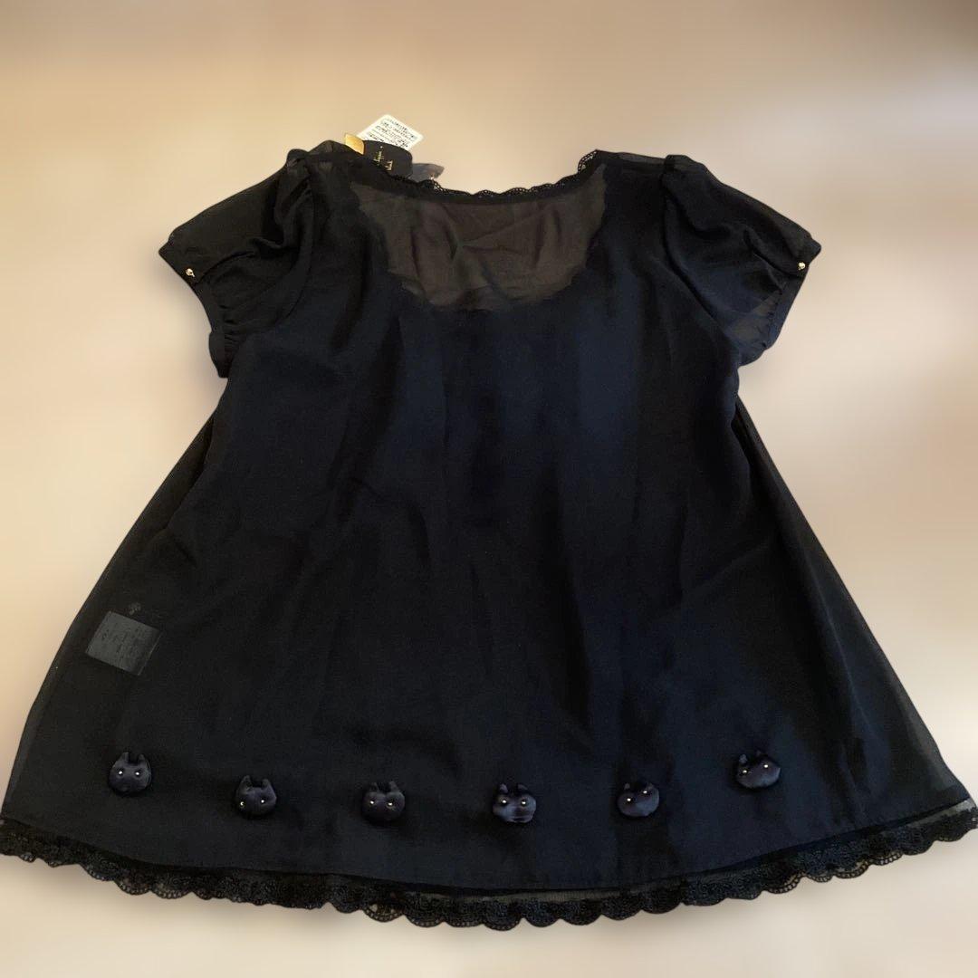 フランシュリッペ　黒 猫の顔装飾