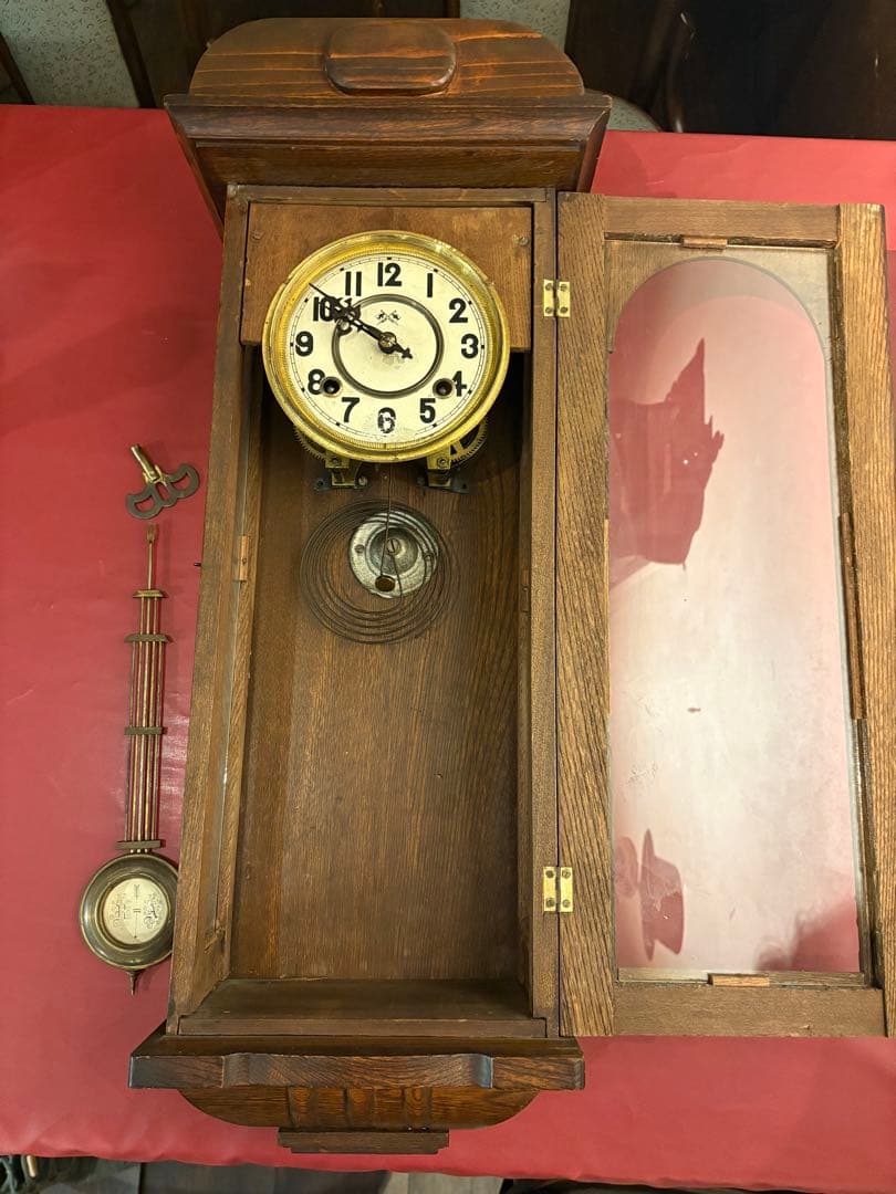 昭和レトロ　ゼンマイ式掛