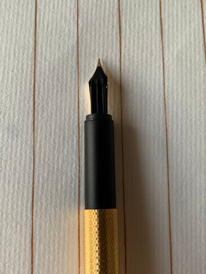 Dunhill（ダンヒル） ゴールド 万年筆 14K F