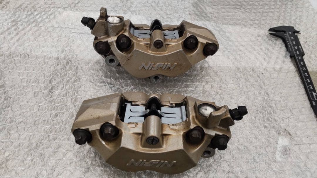 純正フロントブレーキキャリパー cb400sf cbr400rr nsr250r