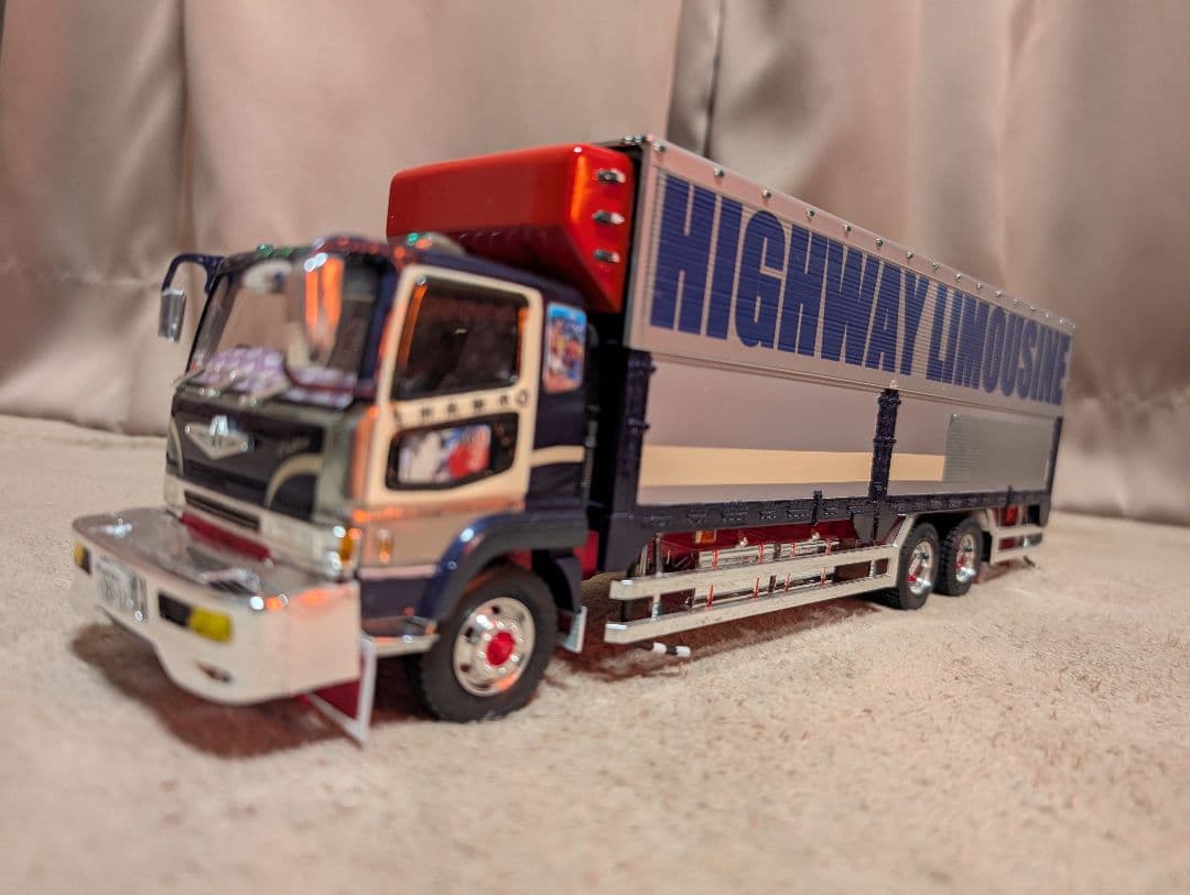 デコトラプラモデル完成品1/32