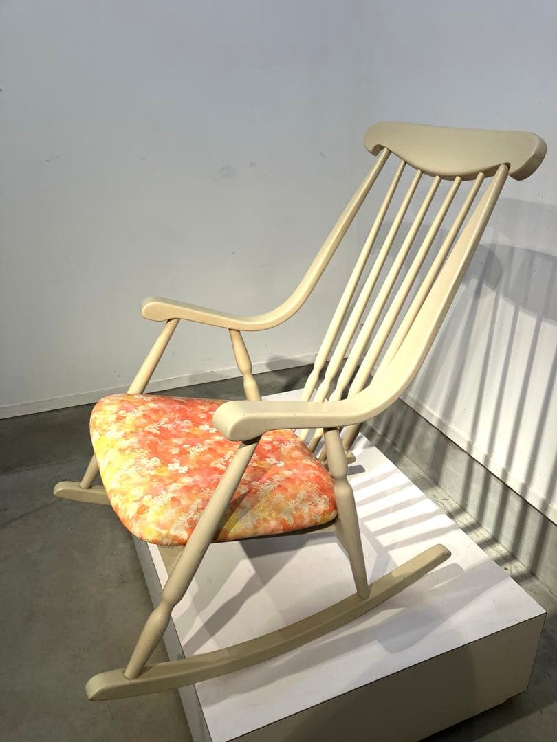 オールド、鳥取家具、ロッキングチェア、昭和レトロ、和モダン、キツツキ、日進木工、