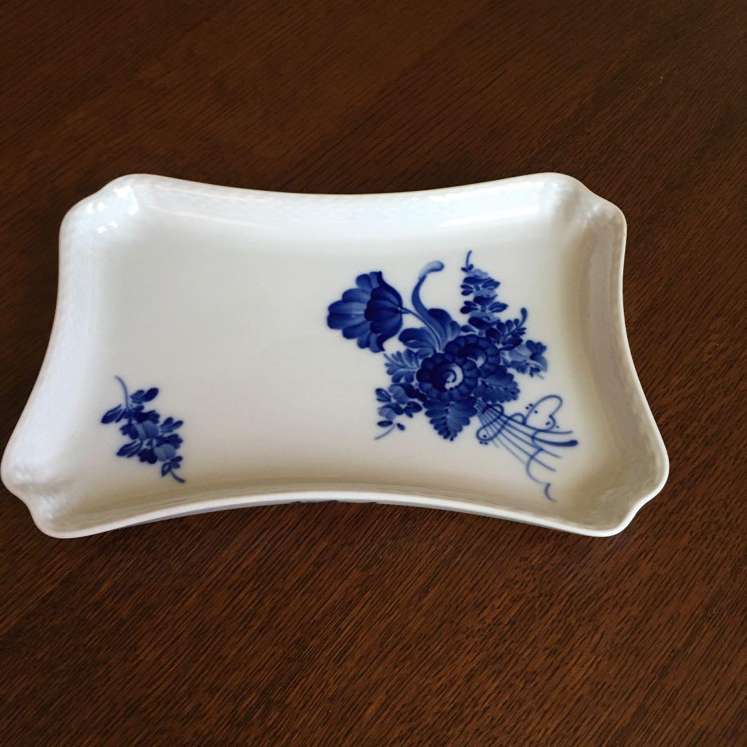 ロイヤルコペンハーゲンのスクエアプレート