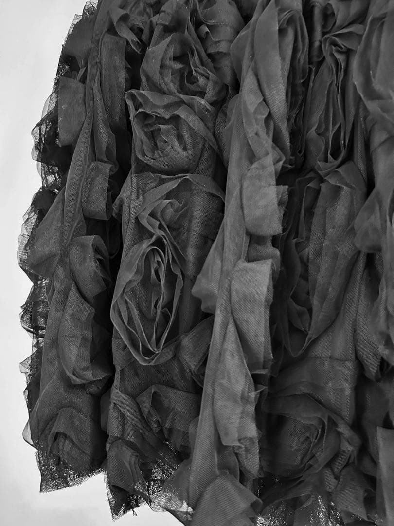 BLACK COMME des GARÇONSフリル付きブラックスカート