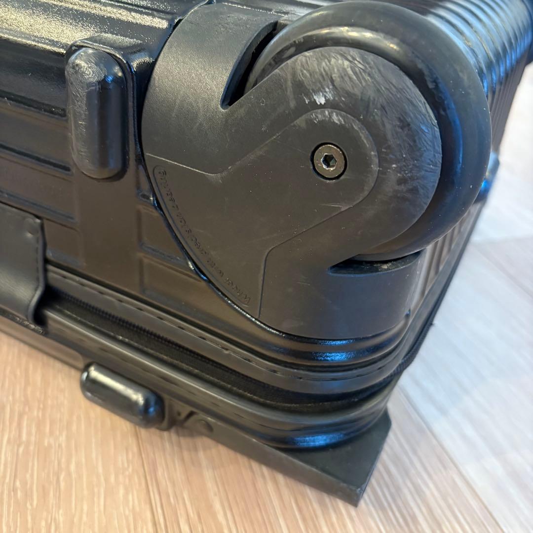 RIMOWA サルサ 機内持込み2輪