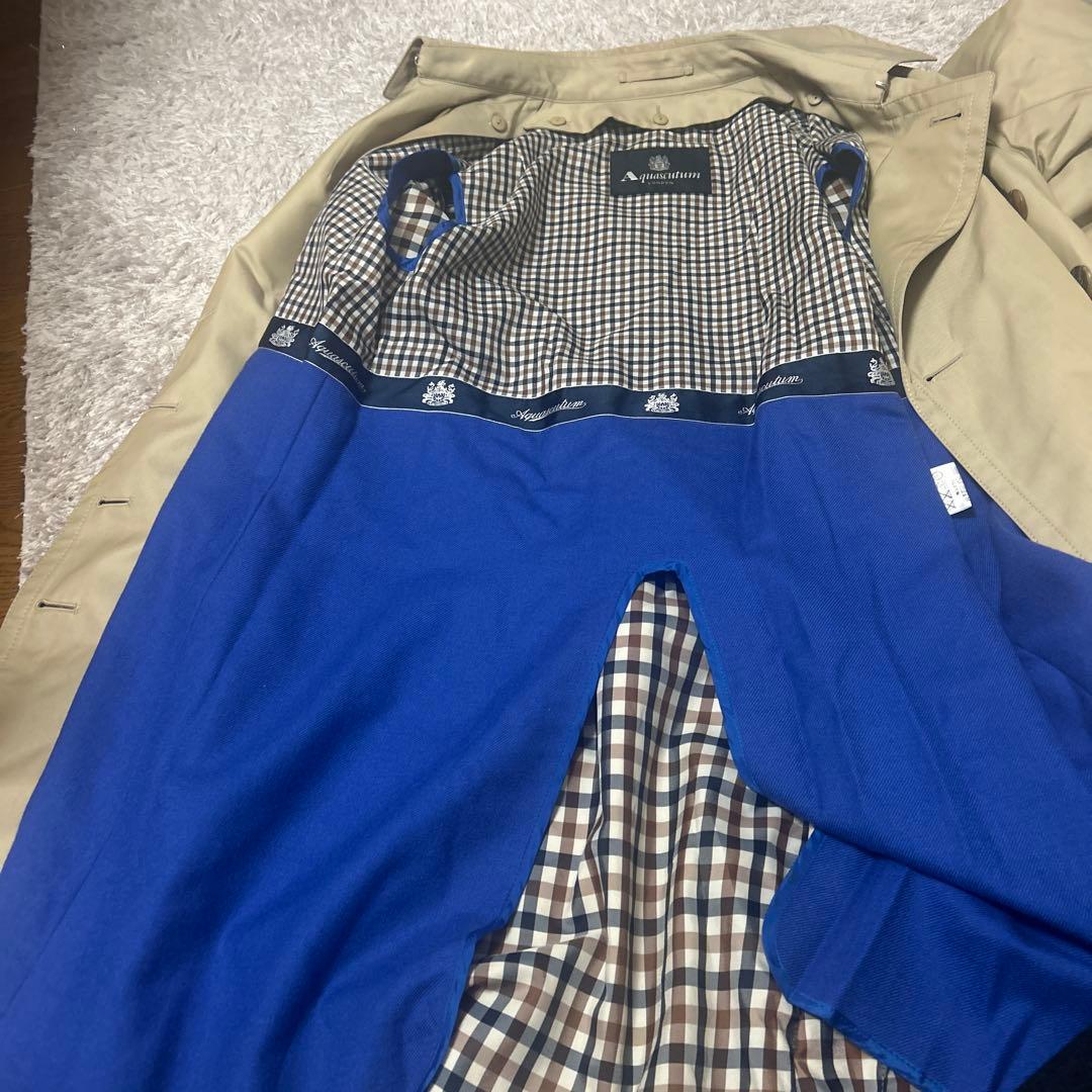 【アクアスキュータム】トレンチコート