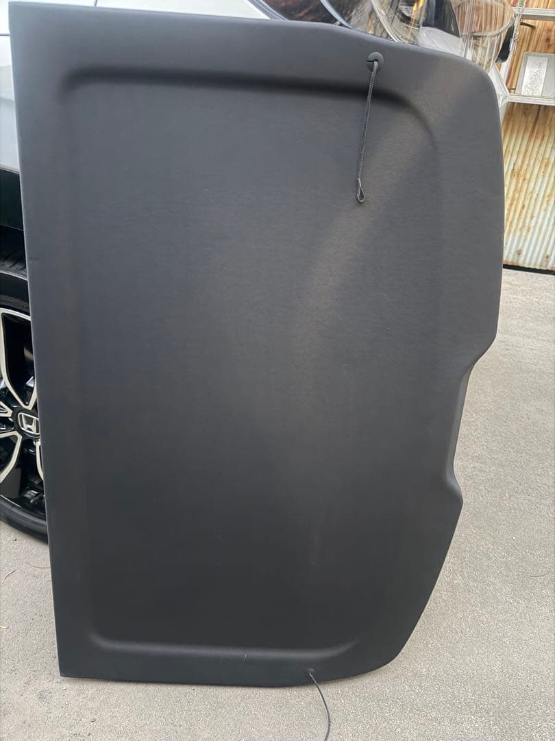 【新品未使用】ポルシェ　マカン　GTS トノカバー　サイドカバー