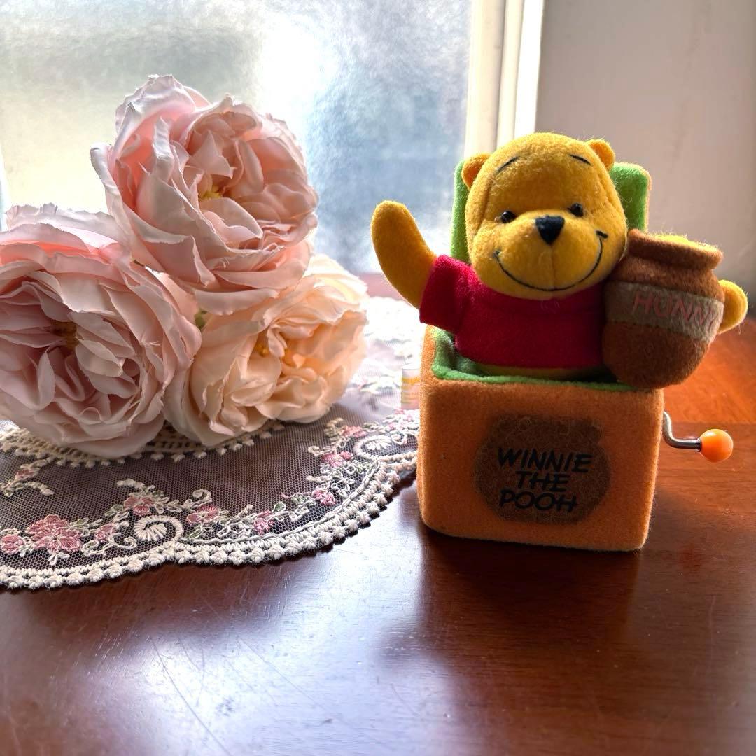 東京ディズニーランド　くまのプーさん　ぬいぐるみ　手回しオルゴール　レア商品❗️
