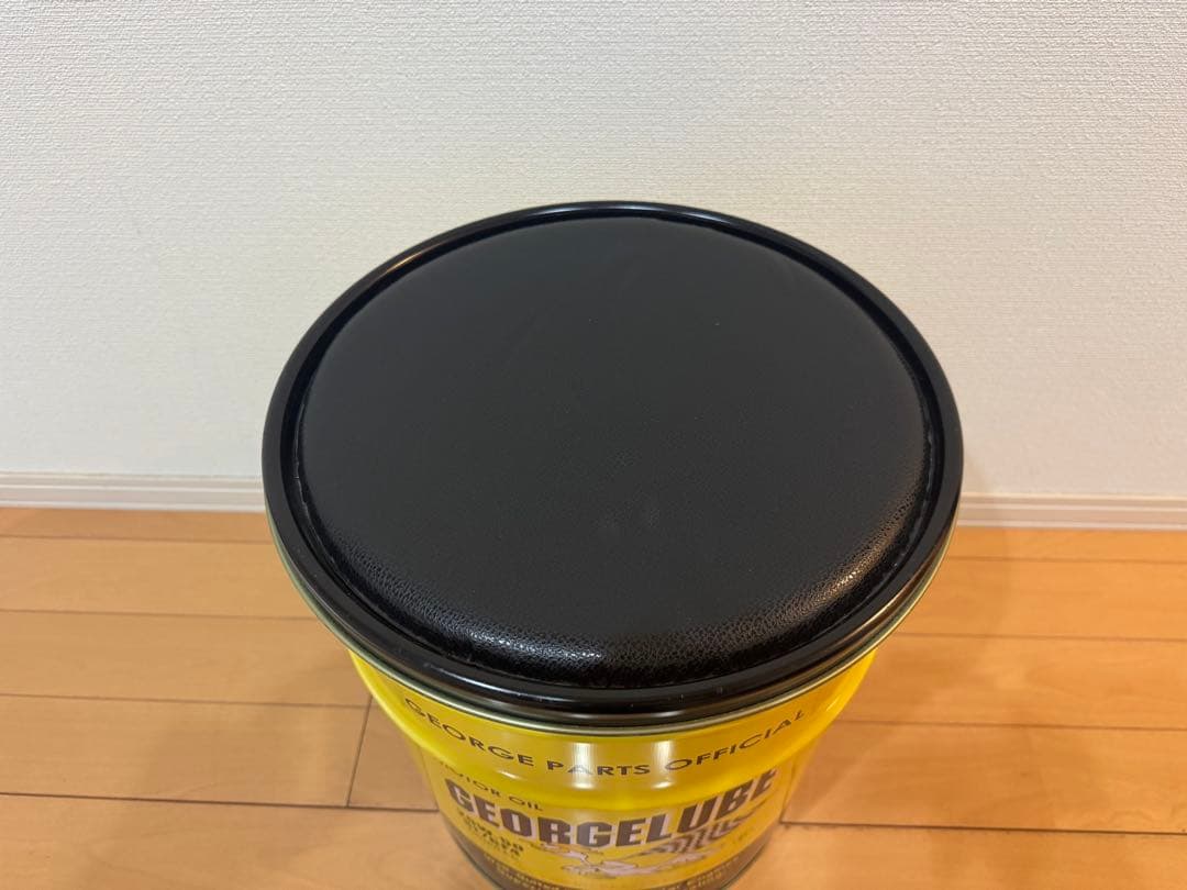 世田谷ベース正式装備品ペール缶スツール