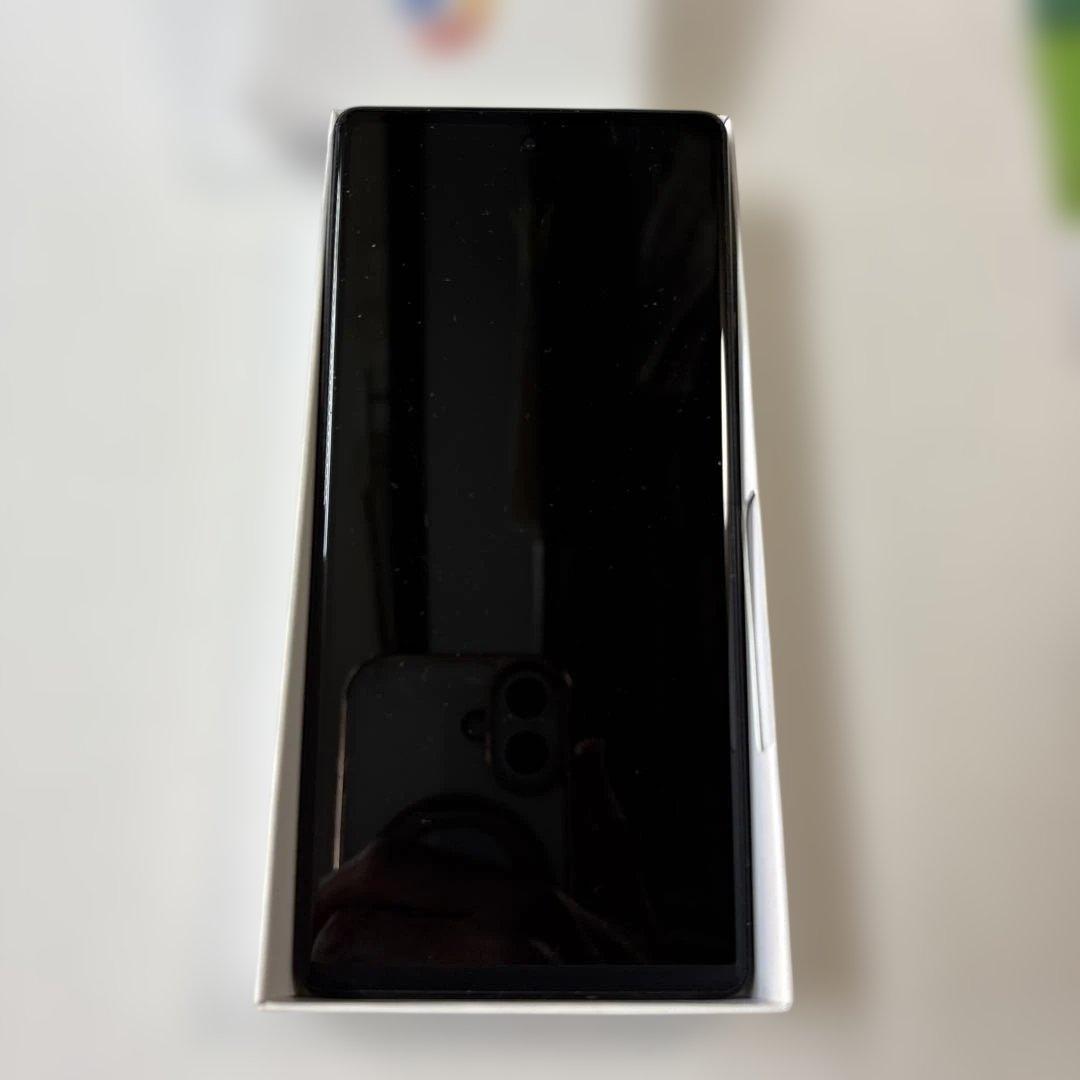 Google Pixel 6a ホワイト 元箱付き中古美品です。