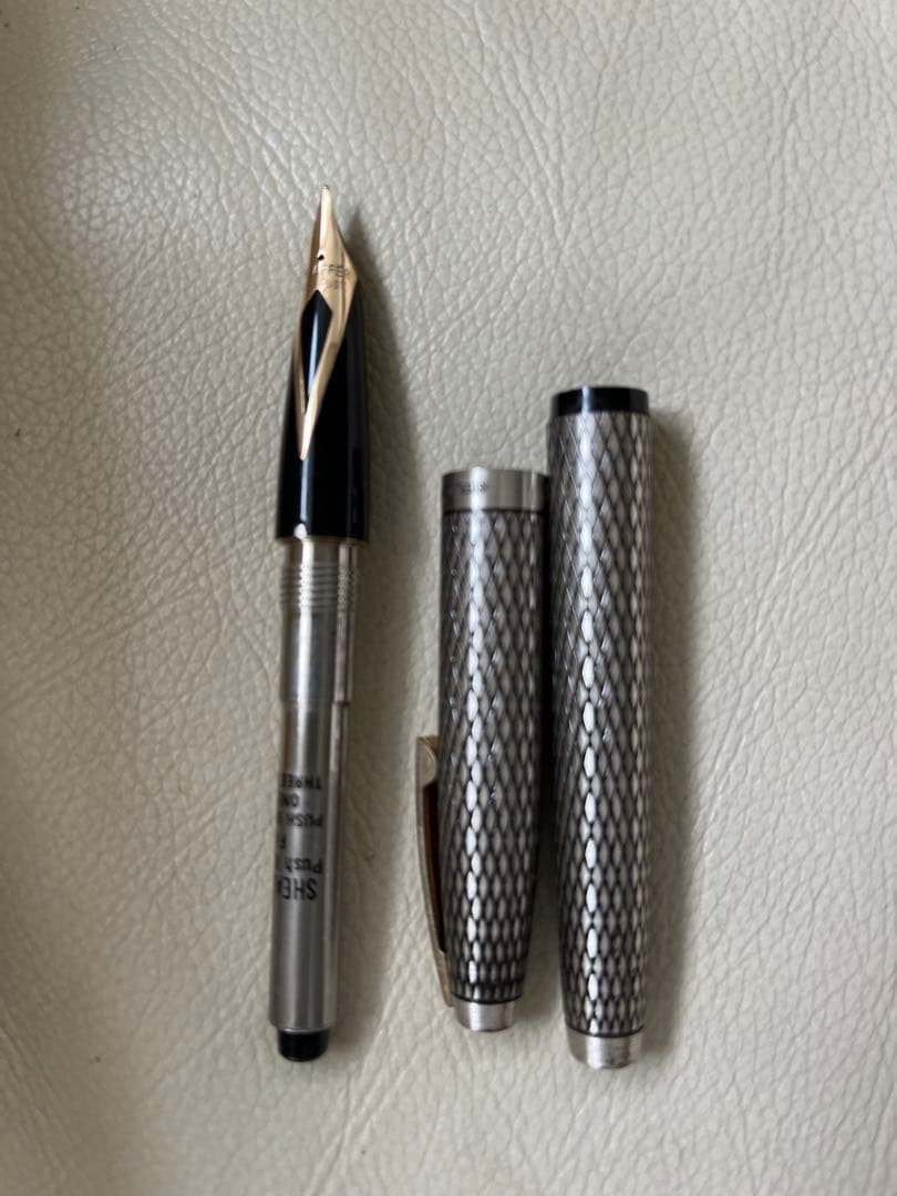 シェイファ シルバー メタル 万年筆 リフィル式