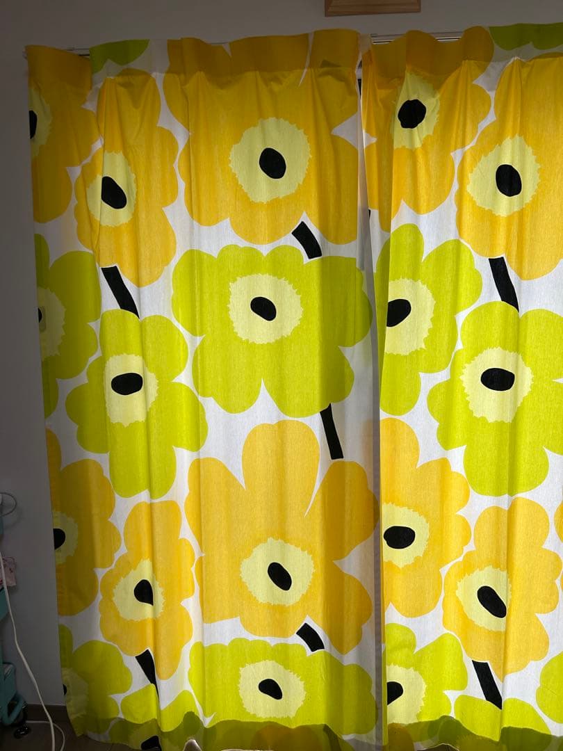 マリメッコカーテン