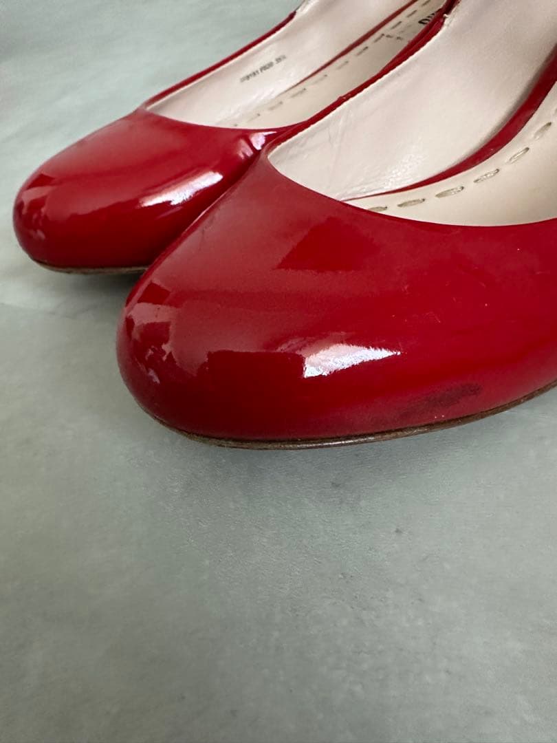 【miu miu 】エナメル レッド メリージェーンシューズ　mary jane