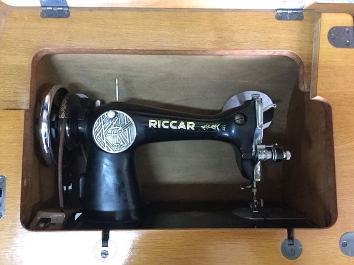 足踏みミシン RICCAR アンティーク 置物 レトロ