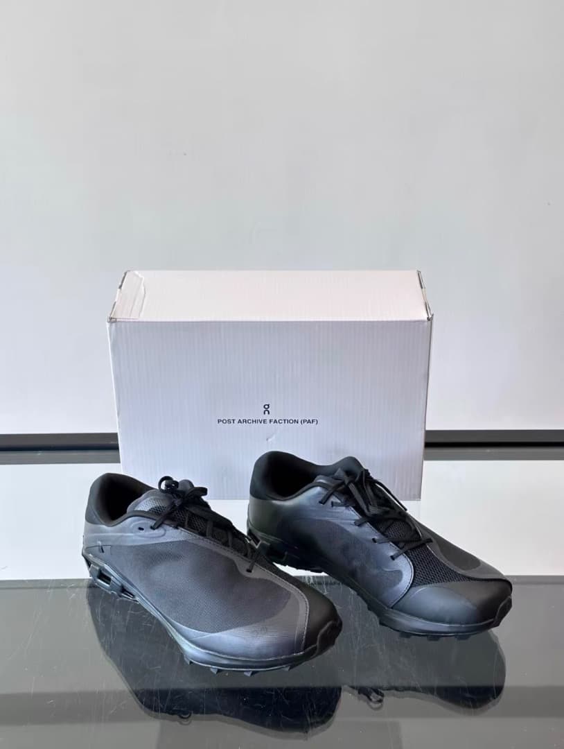 PAF On Cloudventure Peak スニーカー