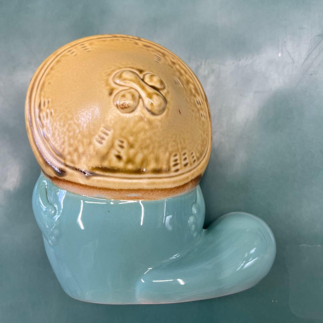 最終価格【ぼんやり子だぬき】手乗りサイズ ヒダカナオト　陶器　水色