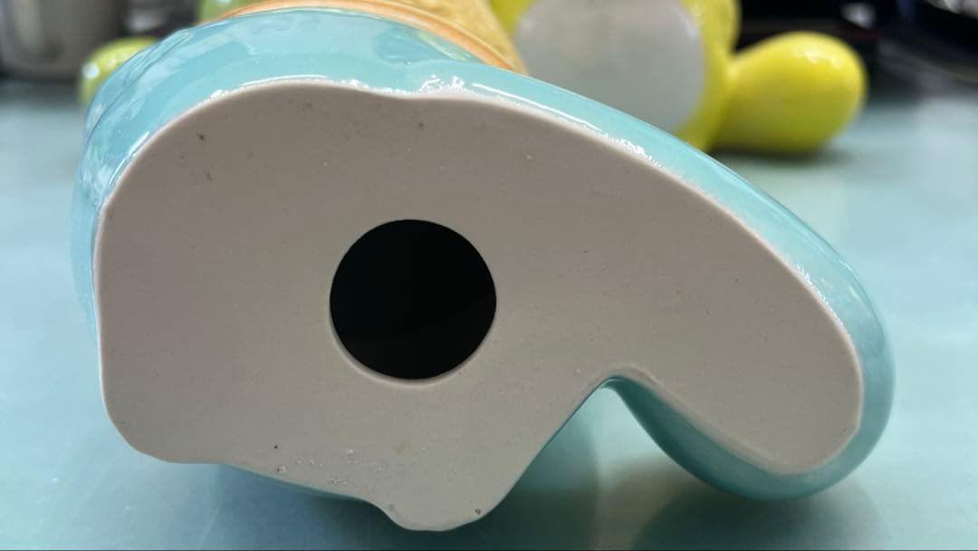 最終価格【ぼんやり子だぬき】手乗りサイズ ヒダカナオト　陶器　水色