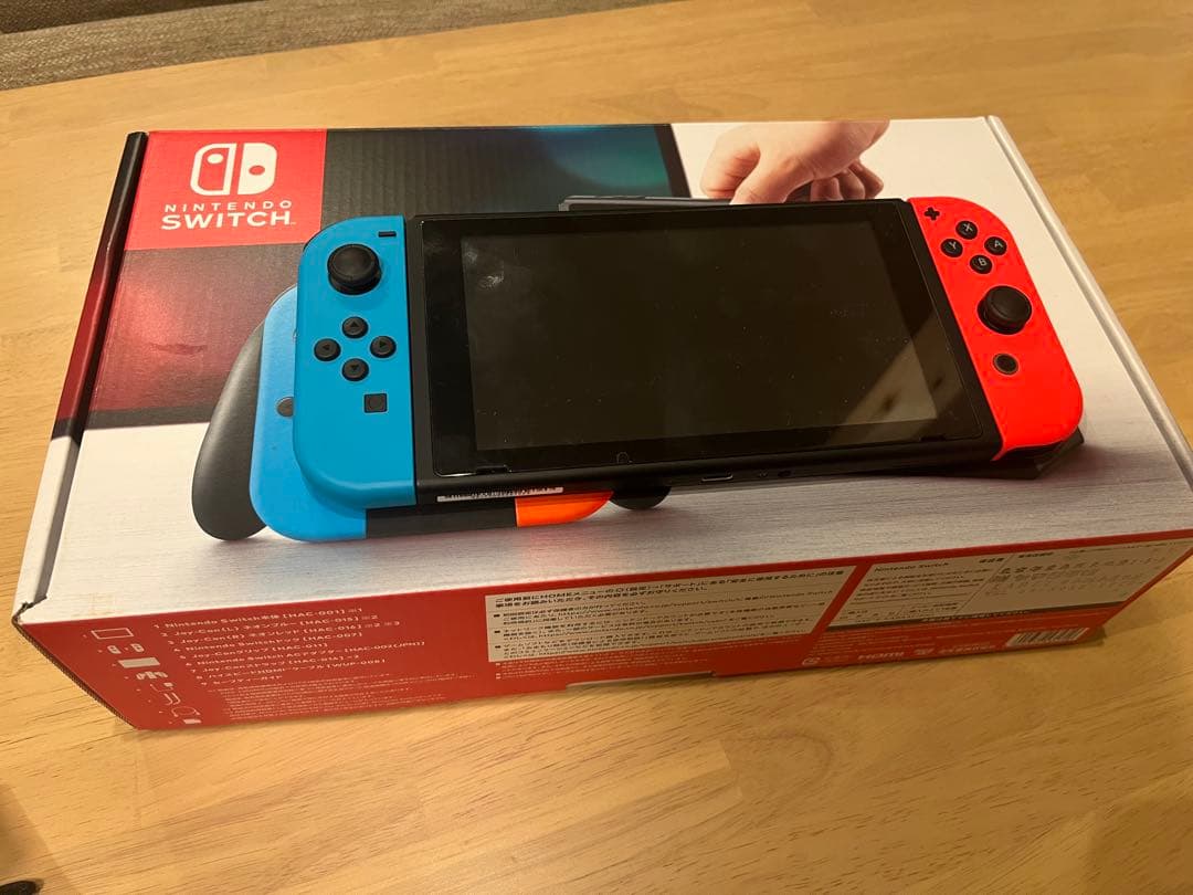 【美品】Nintendo Switch ネオンブルー/ネオンレッド 本体