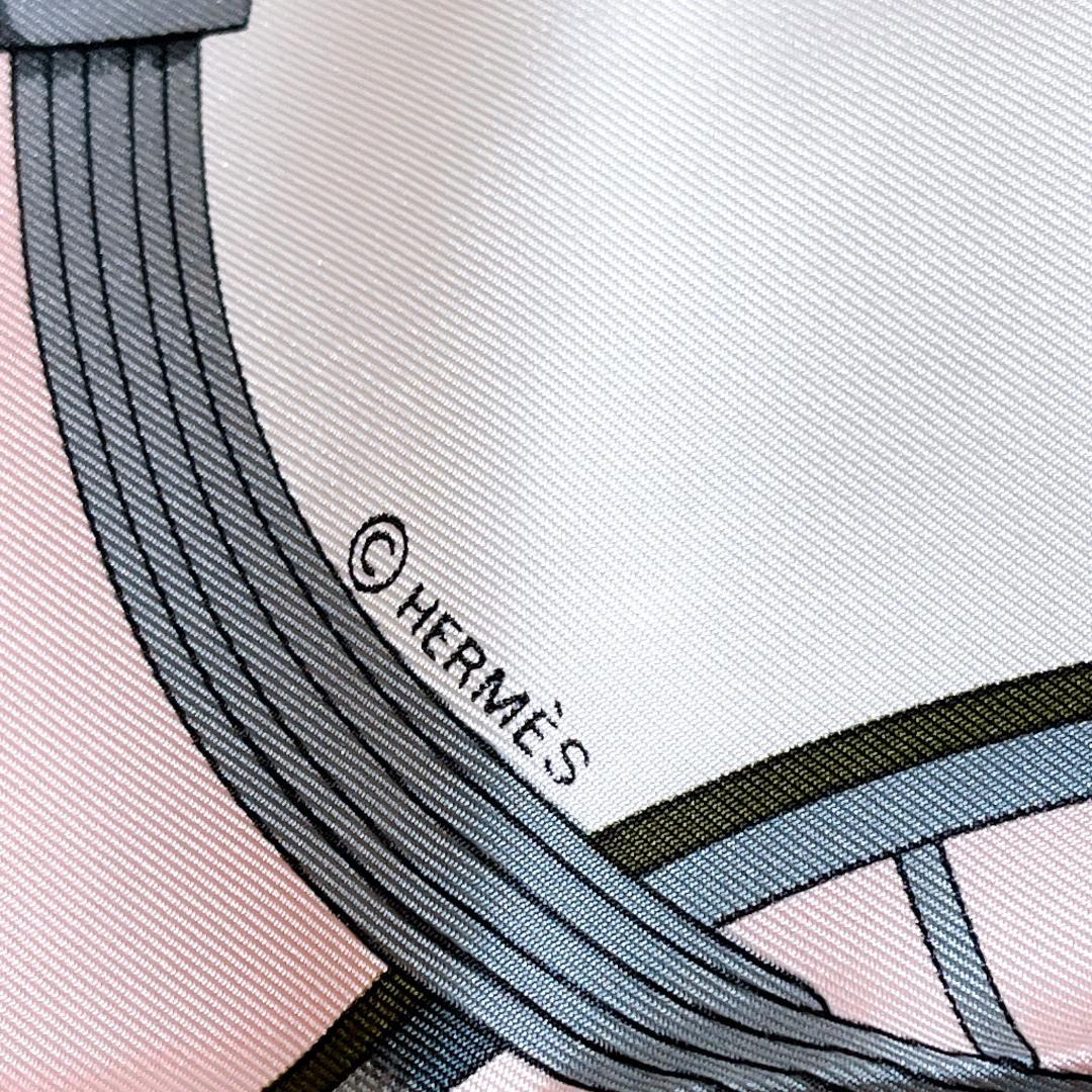 エルメス カレ90 スプリングス シルク100% ピンク　マルチカラー スカーフ