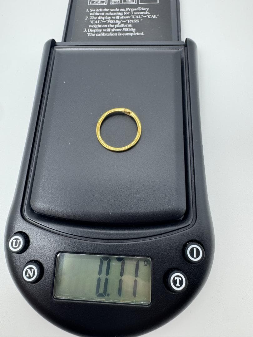 K18ゴールドリング 放射状彫刻0.71g/11号