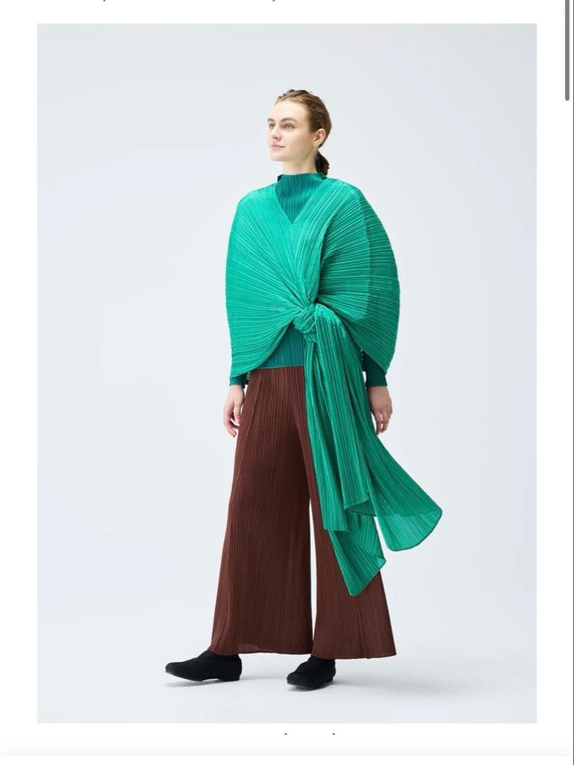 【美品】イッセイミヤケ　プリーツプリーズ　マダム　大判ショール　完売品