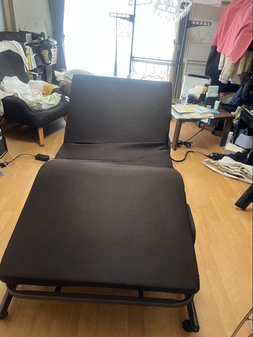 折りたたみ電動ベット