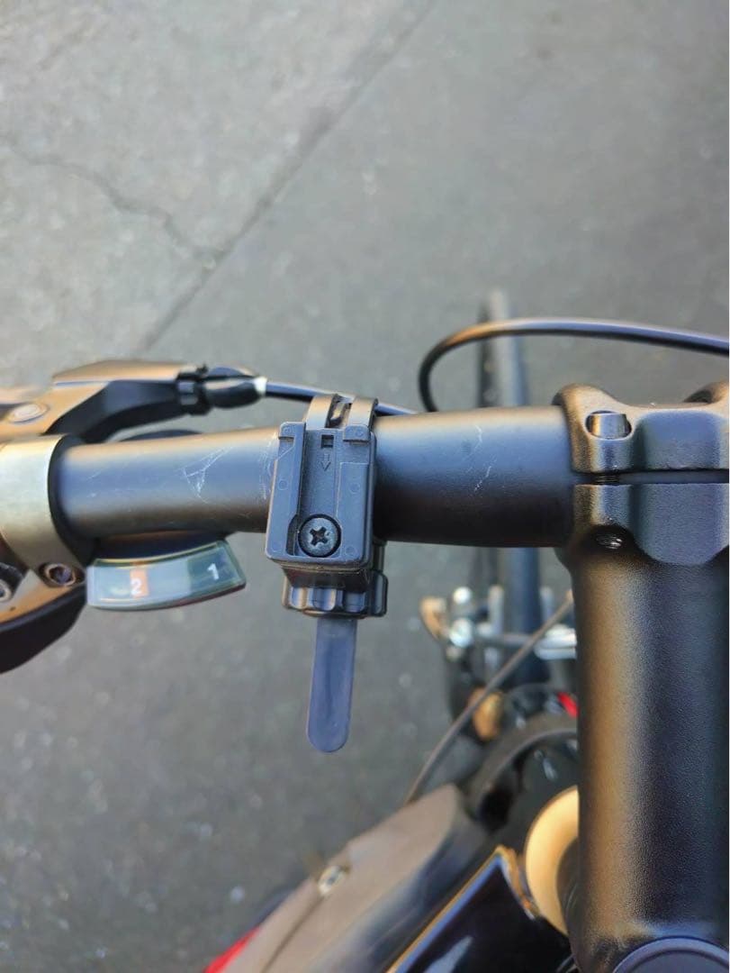 ジャイアントエスケープRX3 クロスバイク　2022年モデル