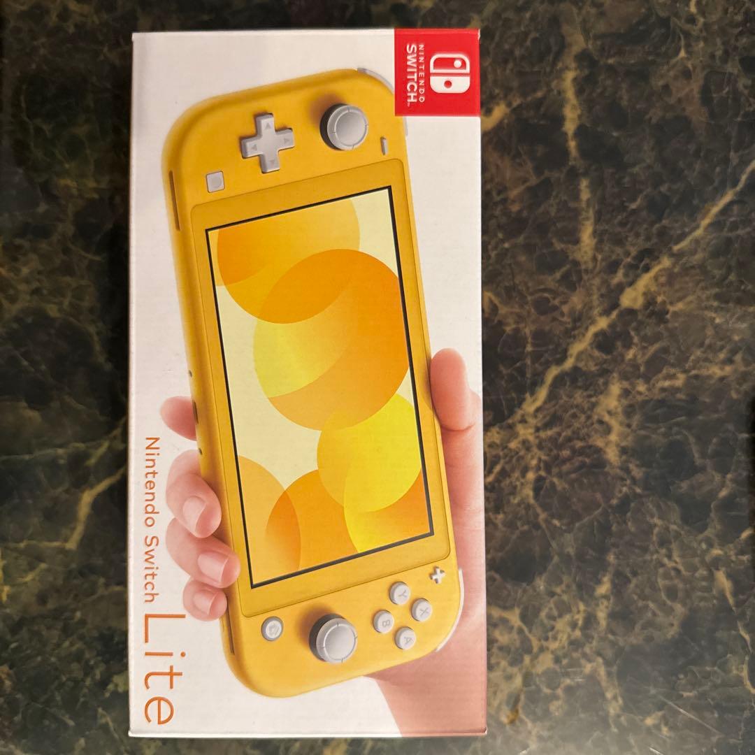 Nintendo Switch Lite イエロー　新品　未使用　保証有り