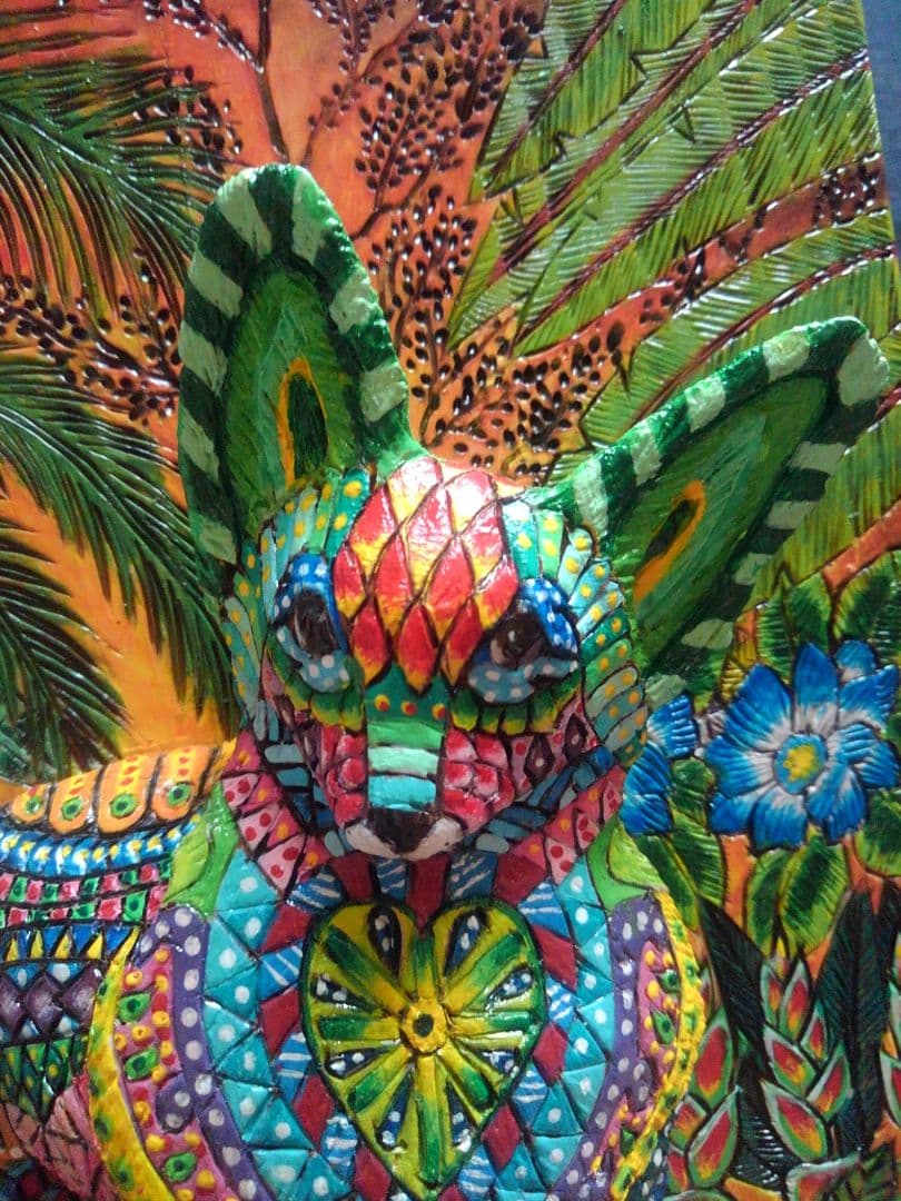 木彫りのアレブリヘ風 コーギーの3D壁掛け