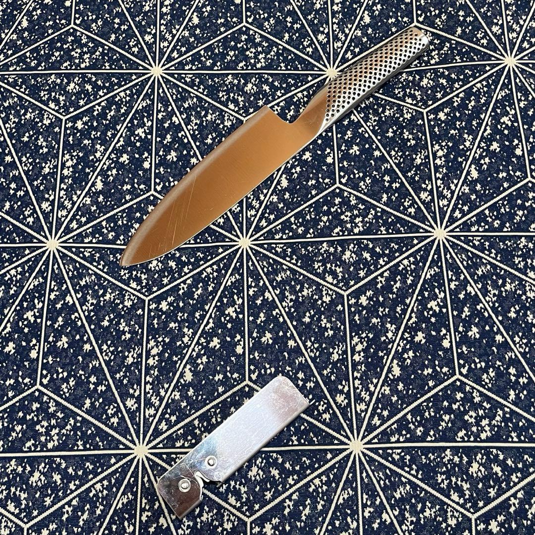 包丁　グローバル　三徳16センチ　シャープナー