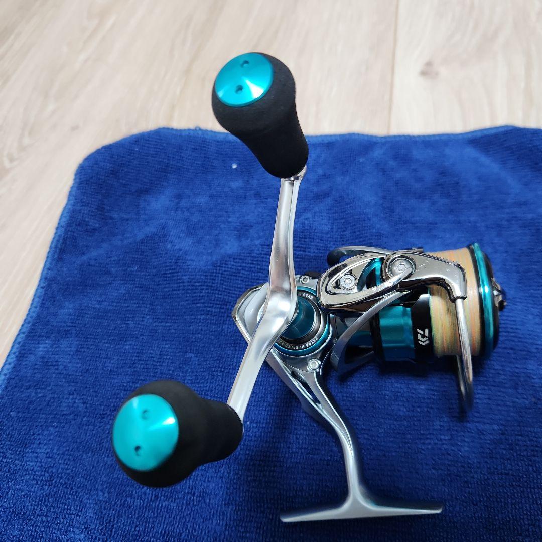 18エメラルダスair Daiwa LT3000S-CXH スピニングリール