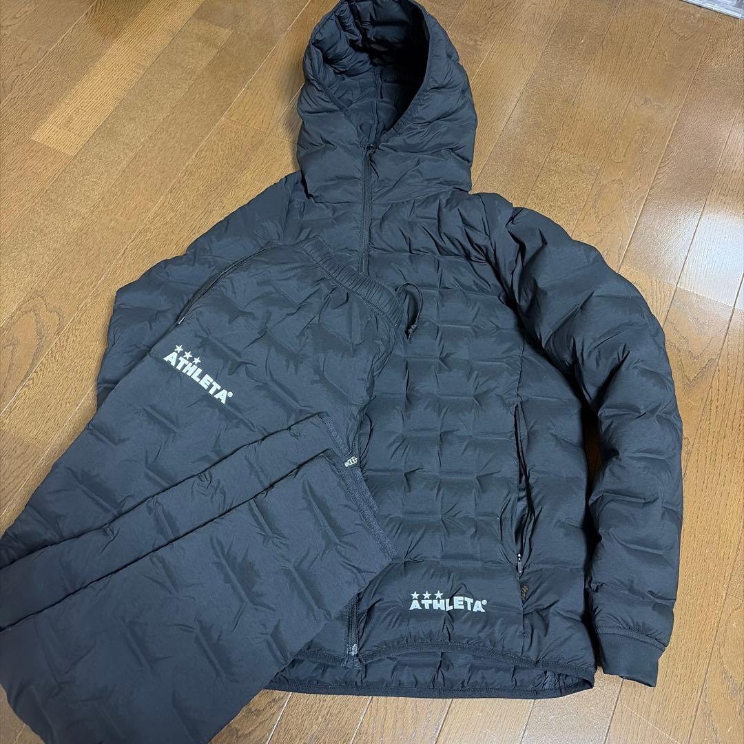 ATHLETA アスレタ　黒　ウルトラストレッチダウン